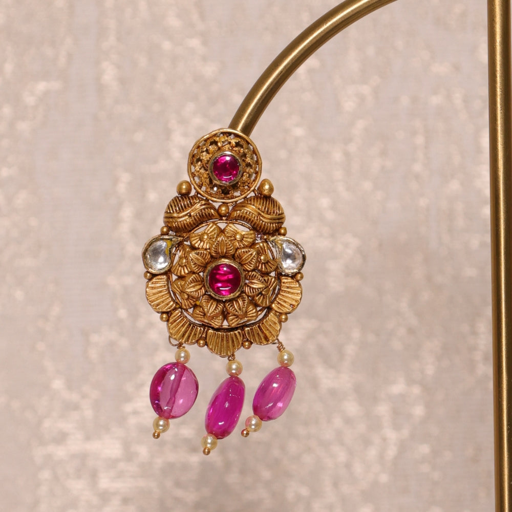 Luxurious Pure Gold Layered Necklace Set