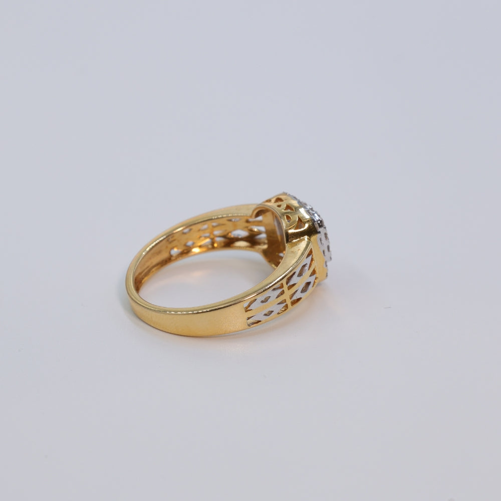 Classic Diamond Ring