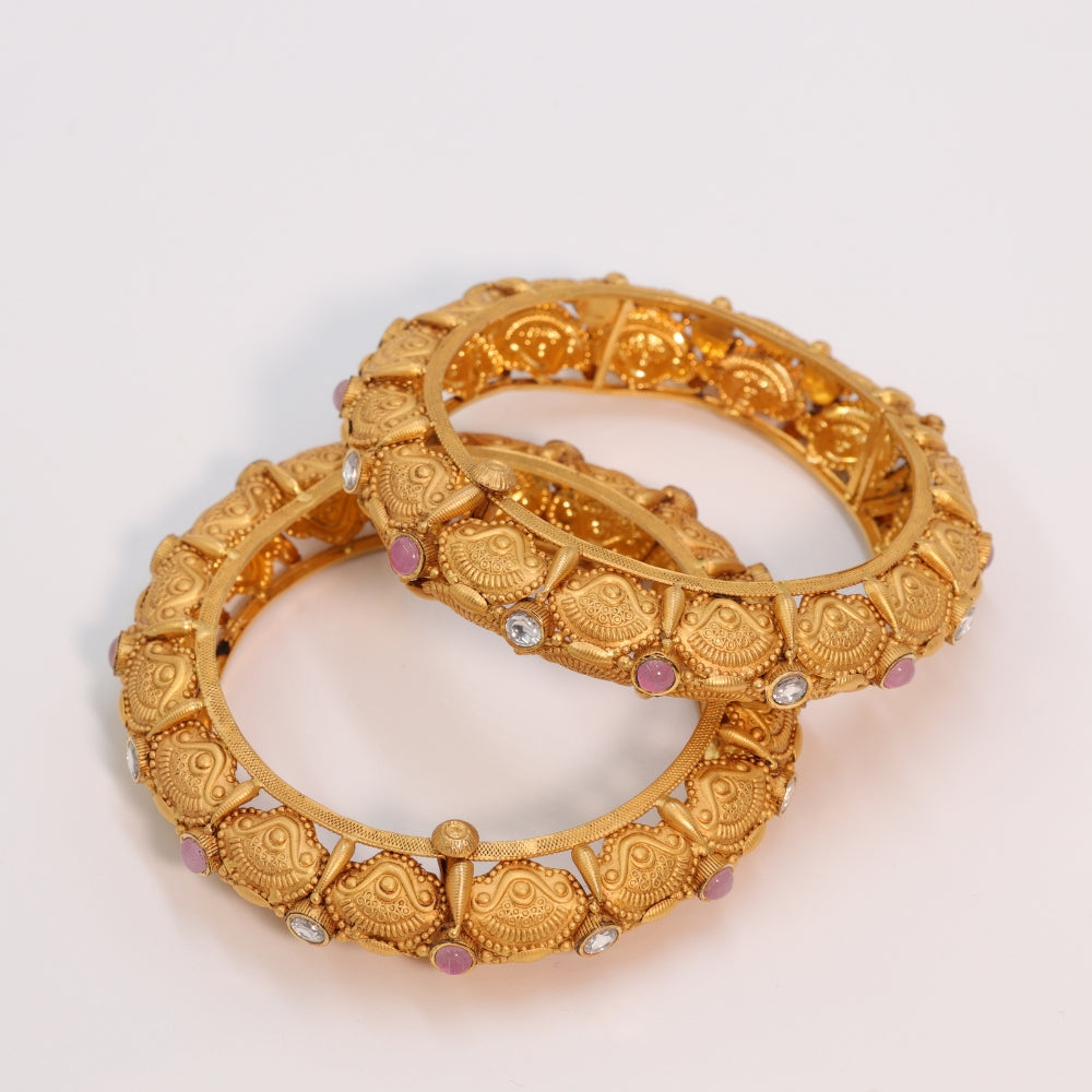Traditional Gold Bangle Set