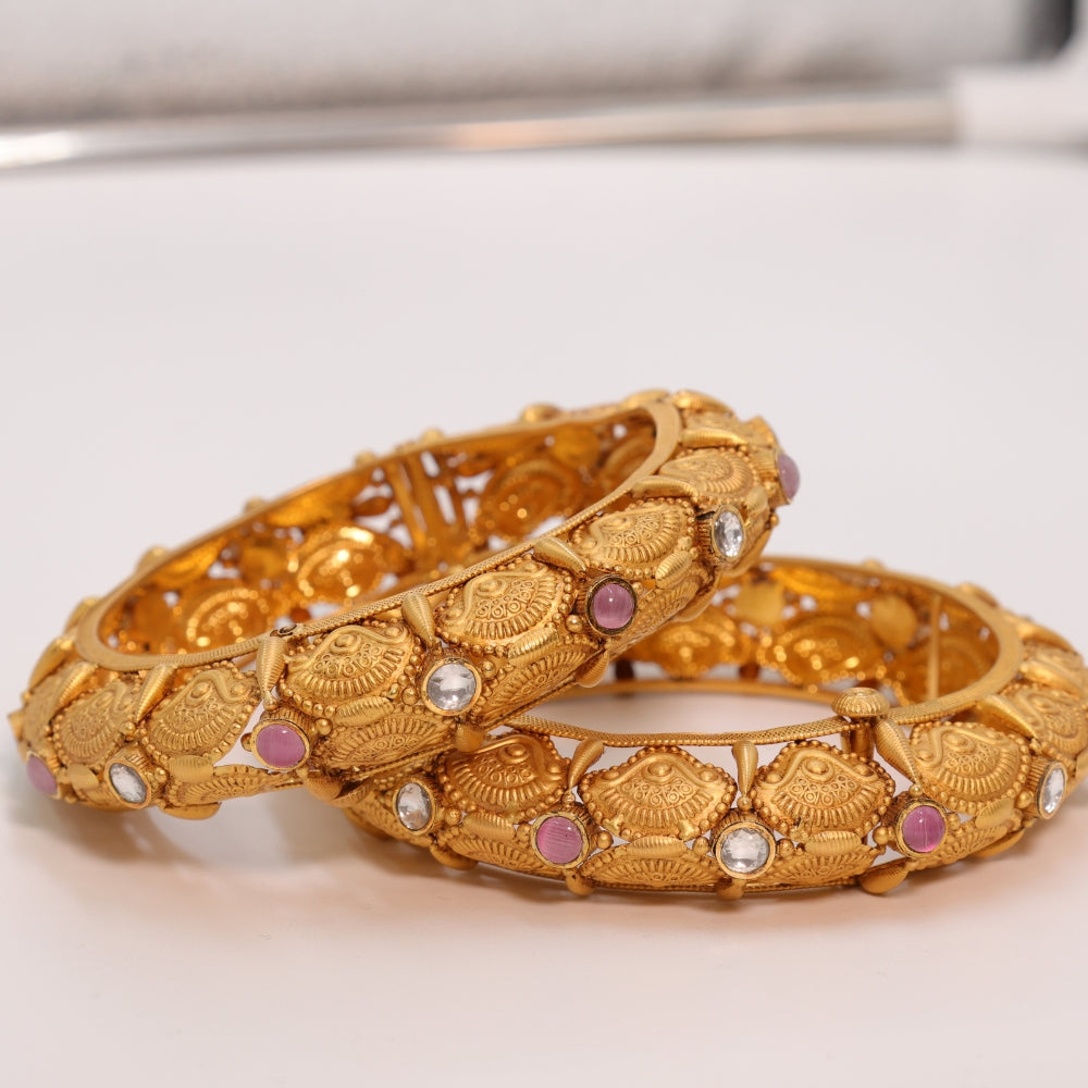 Traditional Gold Bangle Set