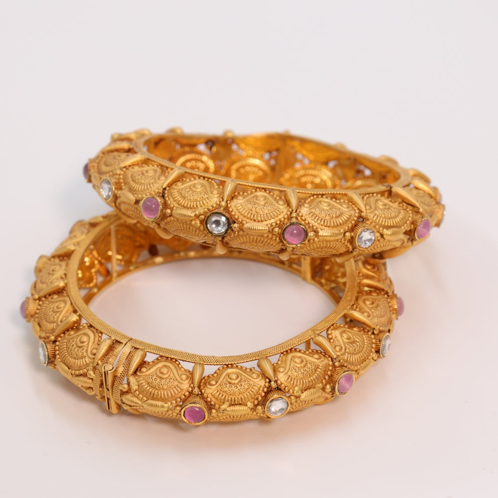 Traditional Gold Bangle Set